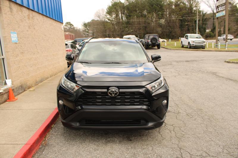 Toyota RAV4 XLE FWD (Natl) 2021