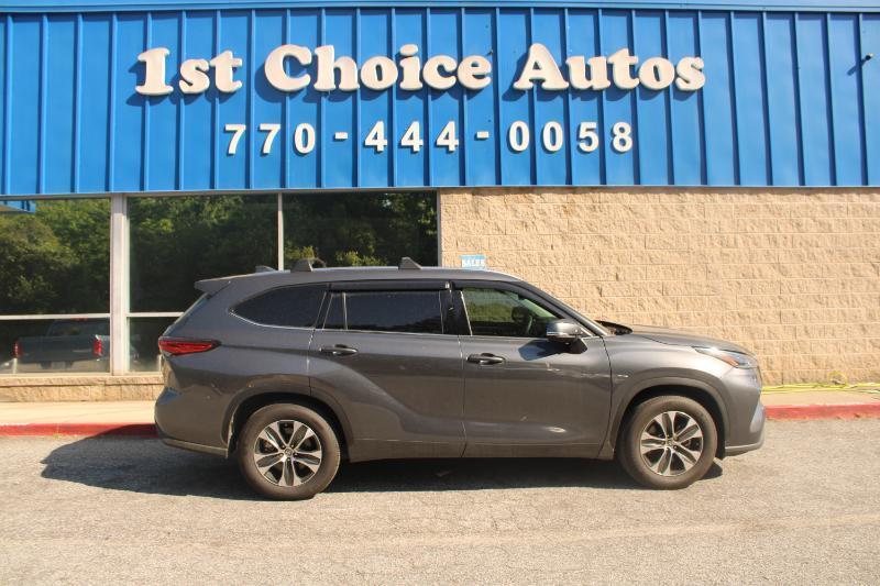 Toyota Highlander XLE FWD (Natl) 2021