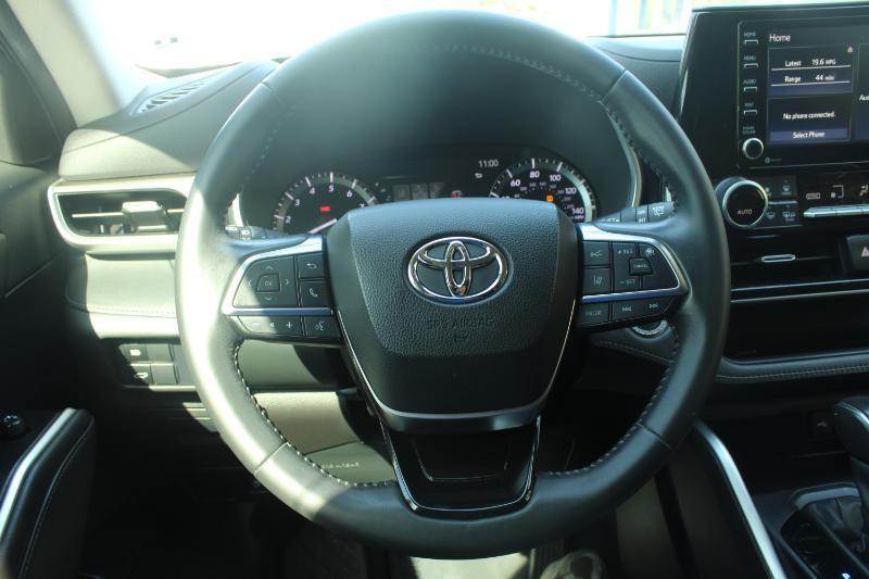 Toyota Highlander XLE FWD (Natl) 2021