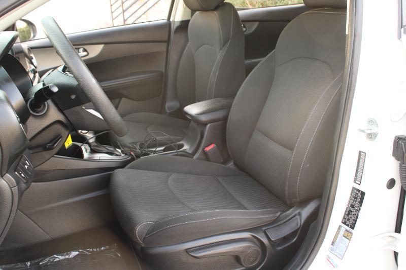 Kia Forte LXS IVT 2020