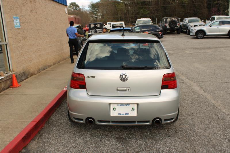 Volkswagen R32 2dr HB 6-spd Manual 2004