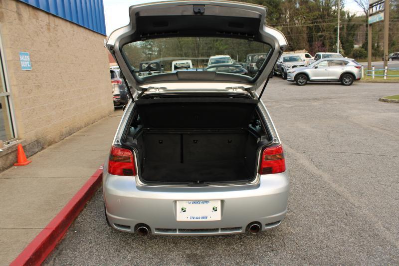 Volkswagen R32 2dr HB 6-spd Manual 2004