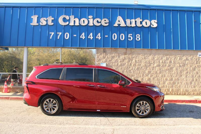 Toyota Sienna XLE FWD 8-Passenger (Natl) 2021