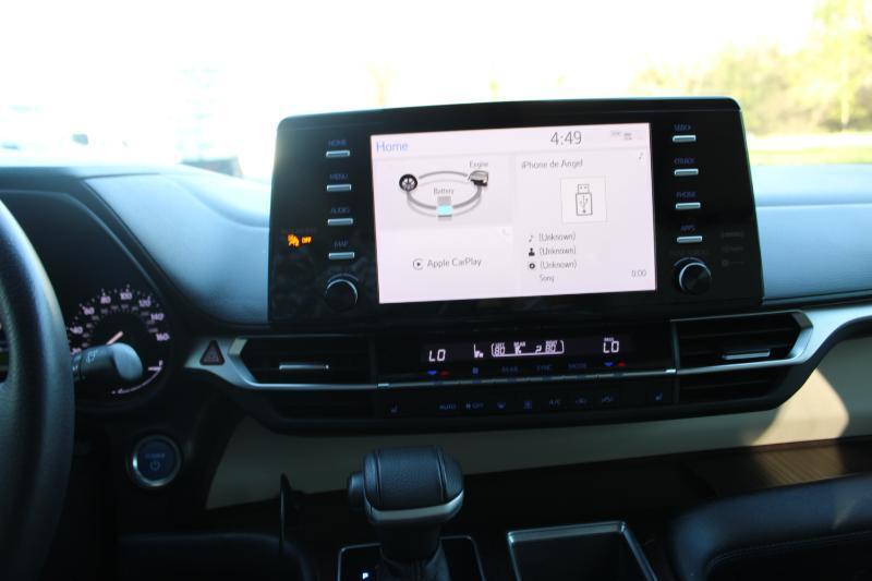 Toyota Sienna XLE FWD 8-Passenger (Natl) 2021