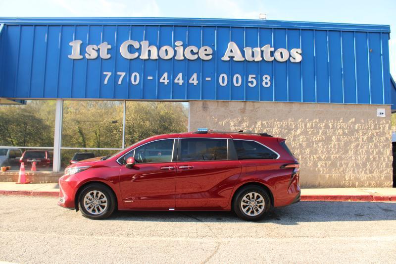 Toyota Sienna XLE FWD 8-Passenger (Natl) 2021