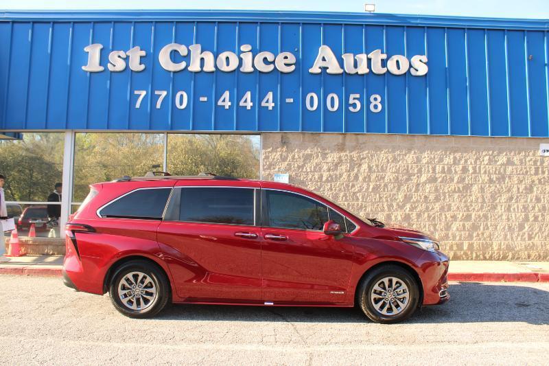 Toyota Sienna XLE FWD 8-Passenger (Natl) 2021