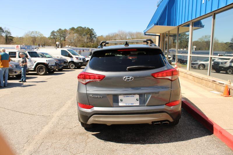 Hyundai Tucson Value FWD 2018