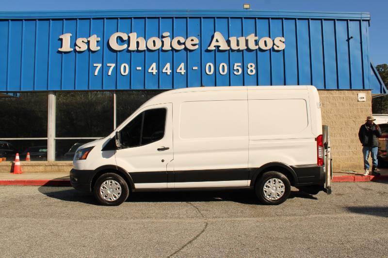 Ford Transit Cargo Van T-250 130" Med Rf 9070 GVWR RWD 2020