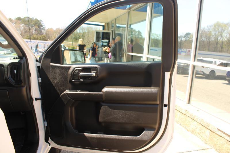 Chevrolet Silverado 1500 2WD Reg Cab 126" Work Truck 2023