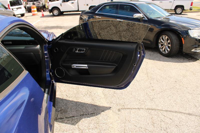 Ford Mustang 2dr Fastback EcoBoost 2015