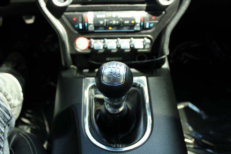 Ford Mustang 2dr Fastback EcoBoost 2015