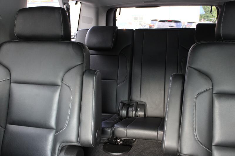 Chevrolet Suburban 4WD 4dr LT 2020