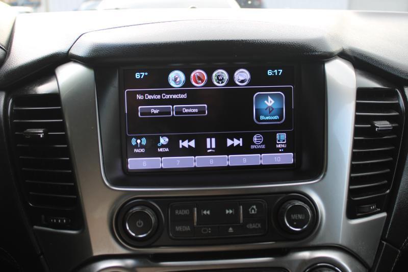 Chevrolet Suburban 4WD 4dr LT 2020