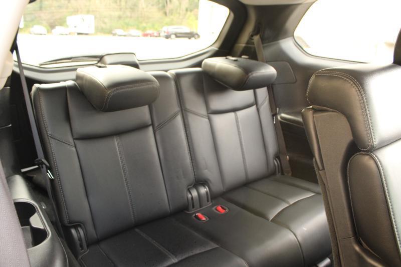 Nissan Pathfinder FWD SL 2020