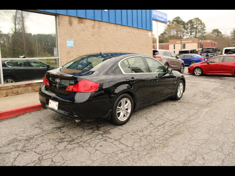 Infiniti Q40 4dr Sdn RWD 2015