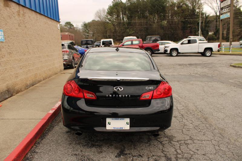 Infiniti Q40 4dr Sdn RWD 2015