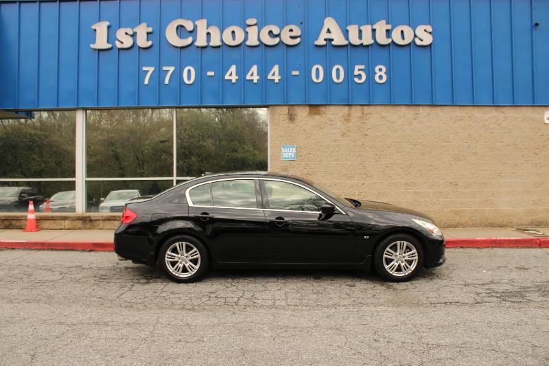 Infiniti Q40 4dr Sdn RWD 2015