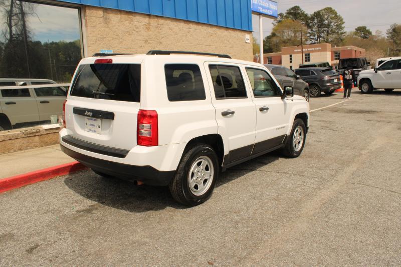 Jeep Patriot FWD 4dr Sport 2014