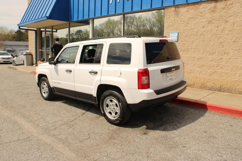 Jeep Patriot FWD 4dr Sport 2014