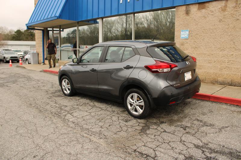 Nissan Kicks S FWD 2020