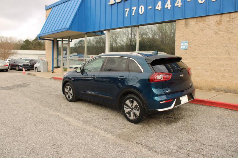Kia Niro LX FWD 2018