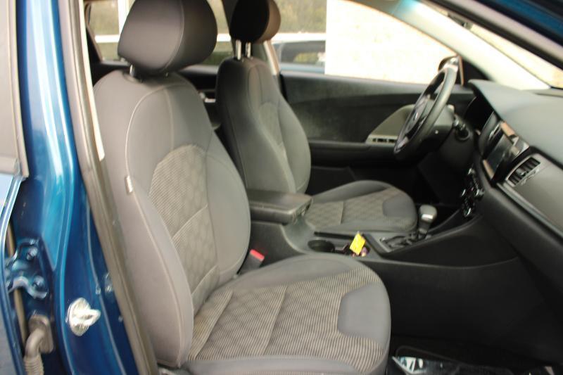 Kia Niro LX FWD 2018