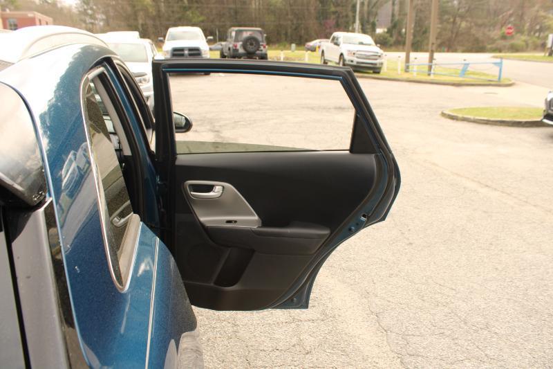 Kia Niro LX FWD 2018