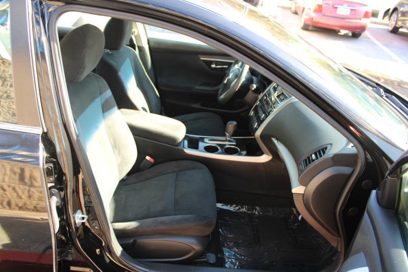 Nissan Altima 4dr Sdn I4 2.5 2014