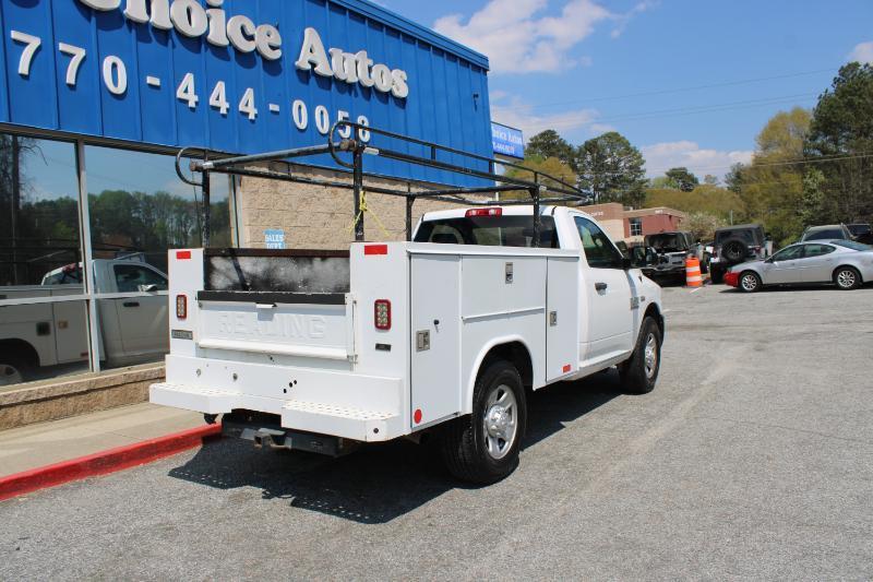 RAM 2500 Tradesman 4x2 Reg Cab 8' Box 2018