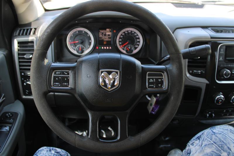 RAM 2500 Tradesman 4x2 Reg Cab 8' Box 2018