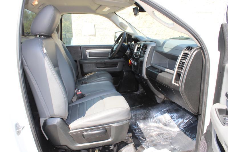 RAM 2500 Tradesman 4x2 Reg Cab 8' Box 2018