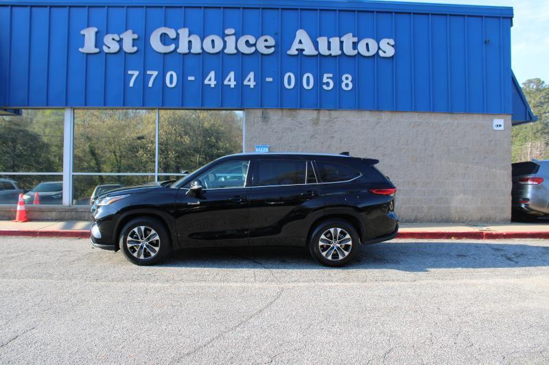 Toyota Highlander Hybrid XLE FWD (Natl) 2021