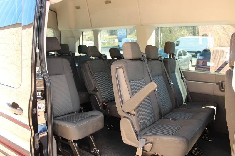 Ford Transit Passenger Wagon T-350 148" High Roof XLT RWD 2021