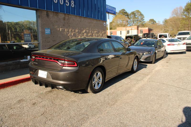 Dodge Charger SXT RWD 2020