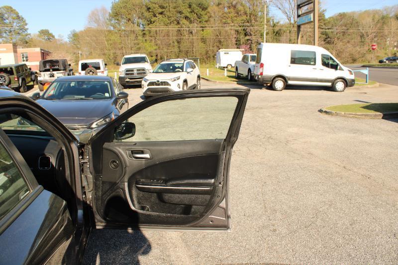 Dodge Charger SXT RWD 2020