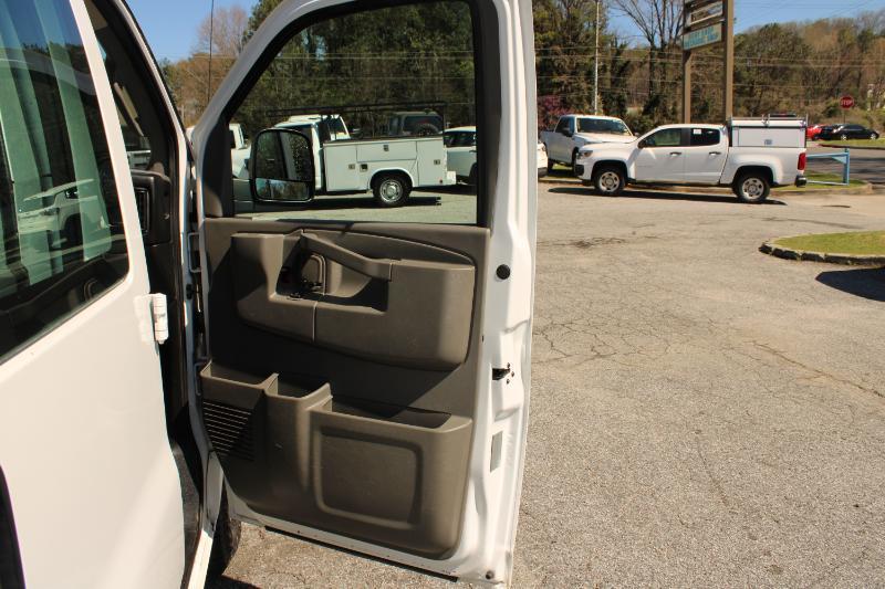 Chevrolet Express Cargo Van RWD 2500 155" 2016