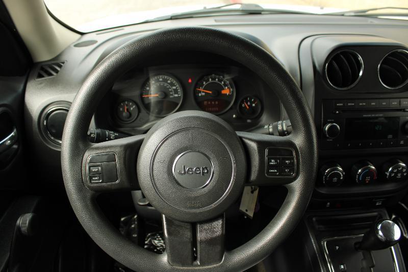 Jeep Patriot FWD 4dr Sport 2014