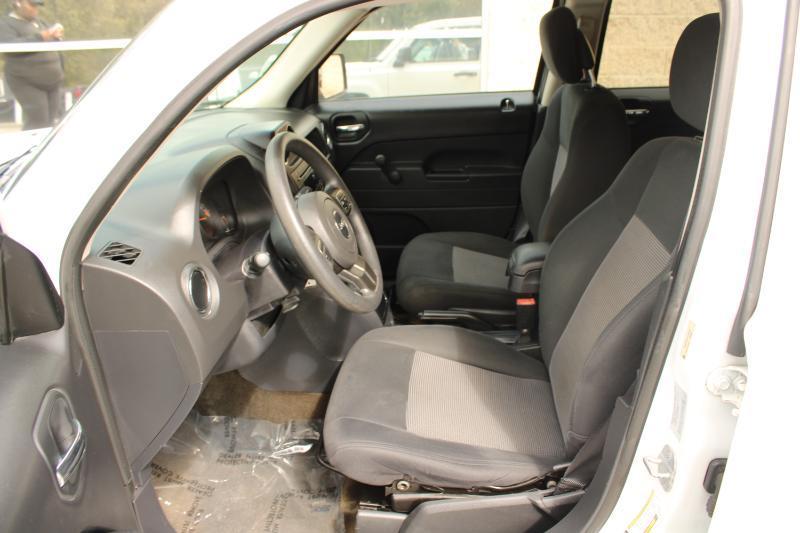 Jeep Patriot FWD 4dr Sport 2014