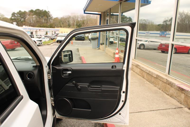 Jeep Patriot FWD 4dr Sport 2014