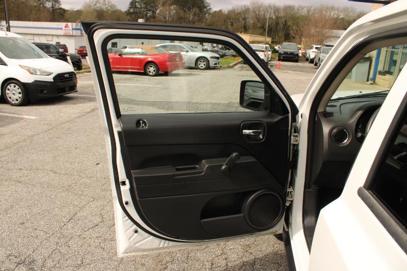 Jeep Patriot FWD 4dr Sport 2014