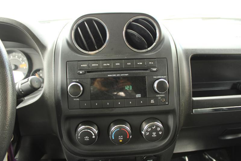 Jeep Patriot FWD 4dr Sport 2014