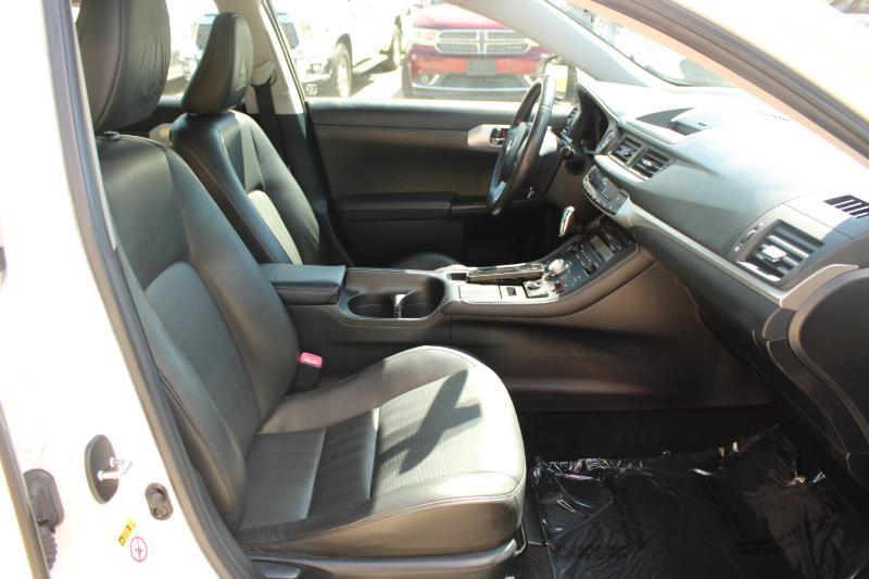 Lexus CT 200h FWD 4dr Hybrid 2012