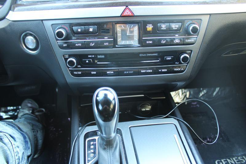 Genesis G80 3.8L RWD 2017