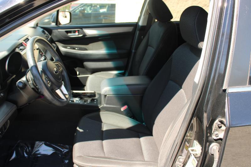 Subaru Outback 2.5i Premium 2017