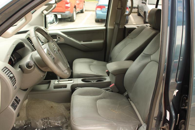 Nissan Frontier 2WD Crew Cab SWB Auto SL 2014