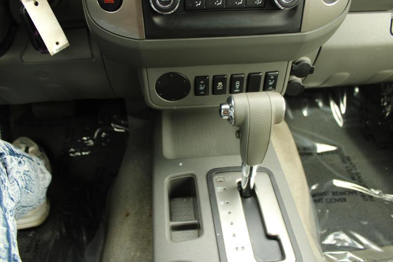 Nissan Frontier 2WD Crew Cab SWB Auto SL 2014