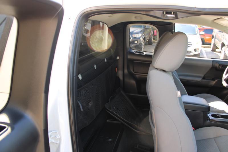 Toyota Tacoma 2WD SR Access Cab 6' Bed I4 AT (Natl) 2020