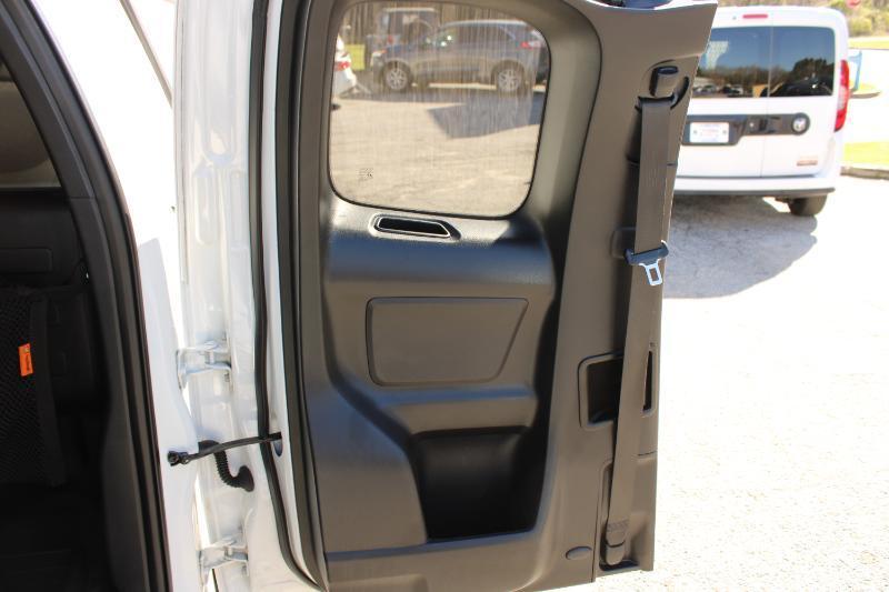 Toyota Tacoma 2WD SR Access Cab 6' Bed I4 AT (Natl) 2020