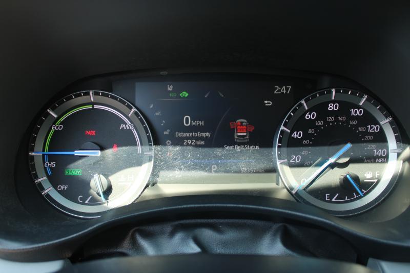 Toyota Highlander Hybrid XLE FWD (Natl) 2021