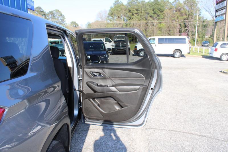 Chevrolet Traverse FWD 4dr LS w/1LS 2020